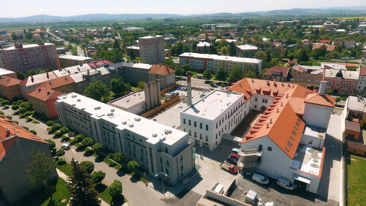 Hotel Pansky Pivovar Holešov Buitenkant foto